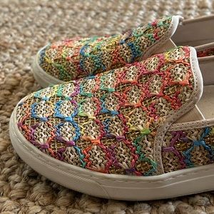 9.5 Kelly & Katie Shoes